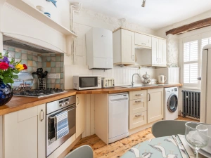 Property image 2 for THCZENNOR