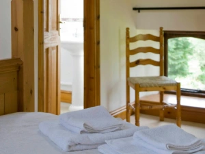 Bedroom with door to en-suite shower room
