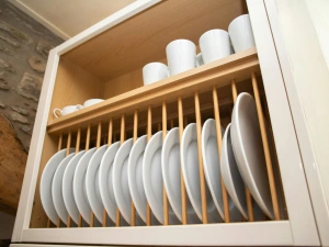 Kitchen plate rack