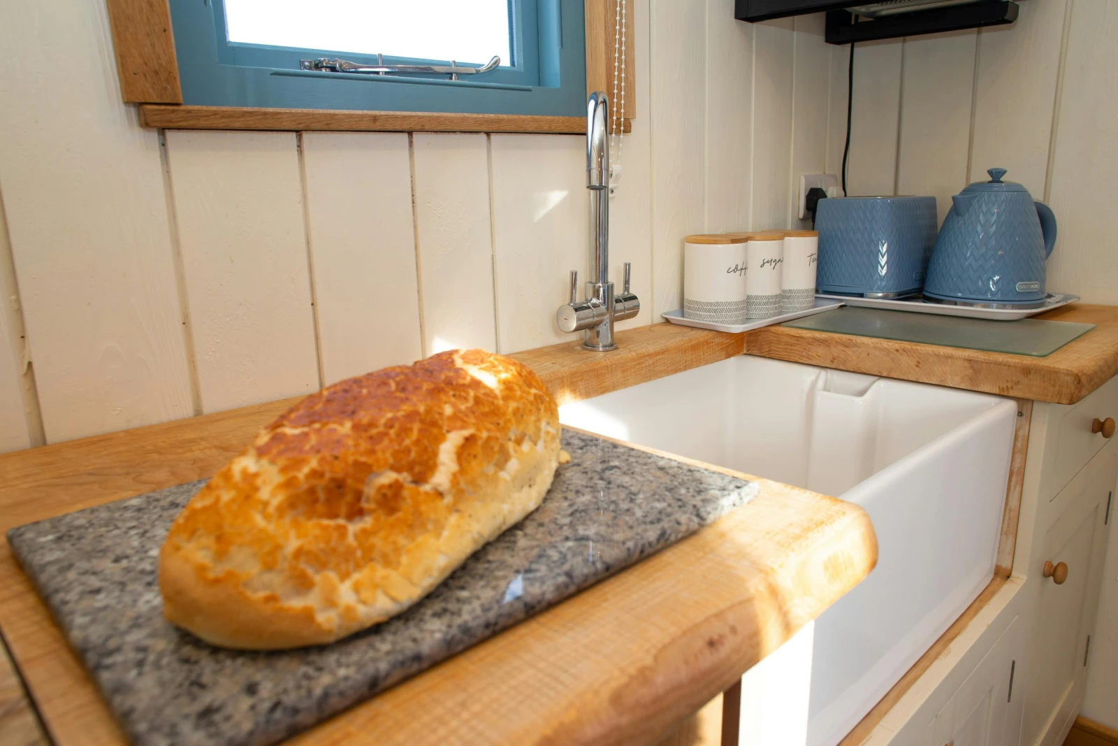 Kitchen area with Belfast sink