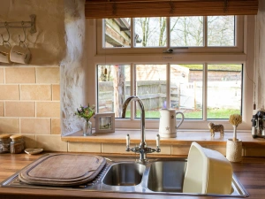 Kitchen sink overlooking garden