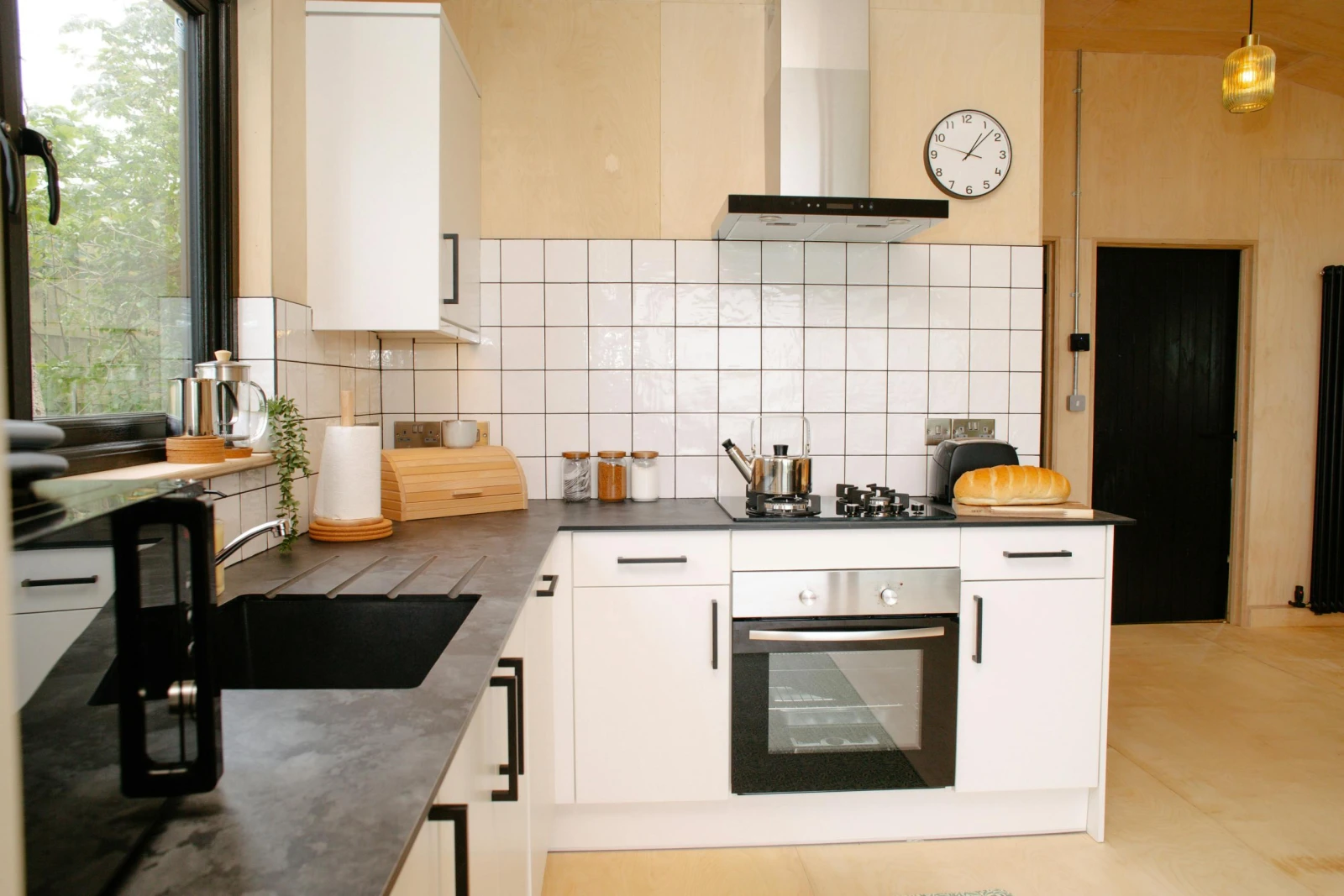 Kitchen with gas hob and oven