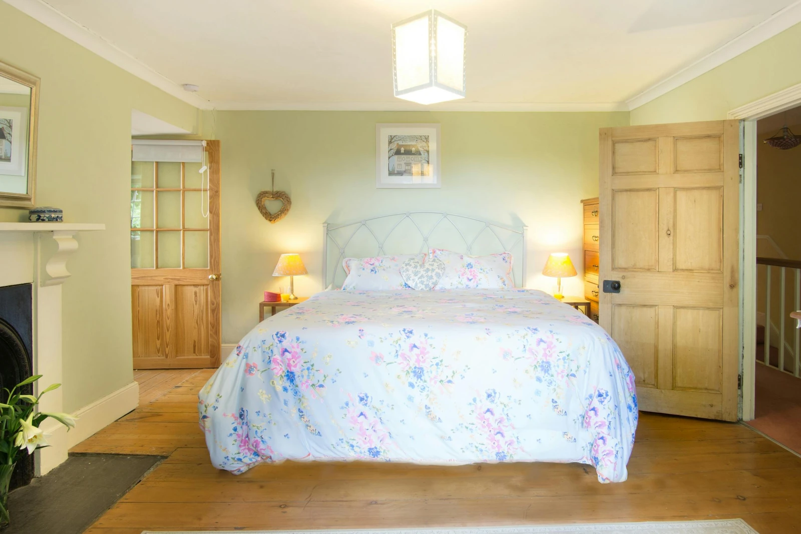 Super king bed, bedside cabinets with lamps and chest of drawers